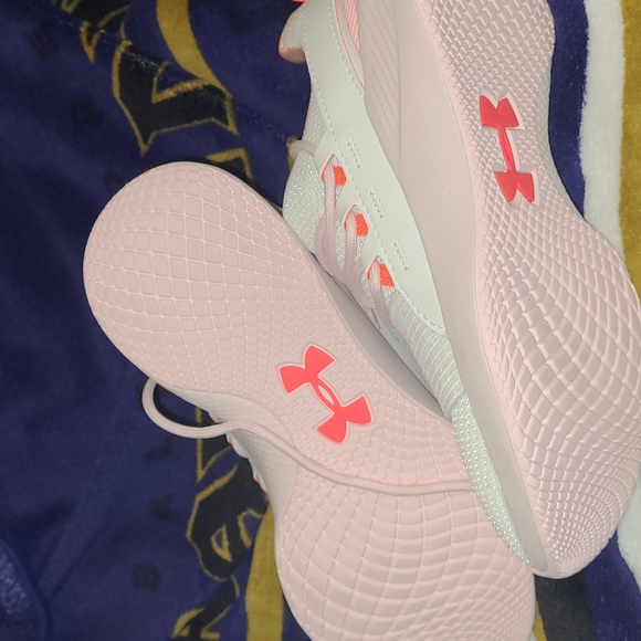 New Under Armour Charged Breathe Lace sizes 6.5 and 7.5 - Picture 8 of 13
